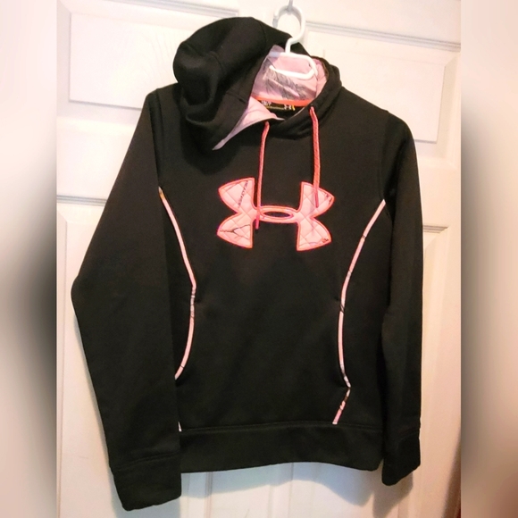 Under armour hoody - Picture 1 of 3